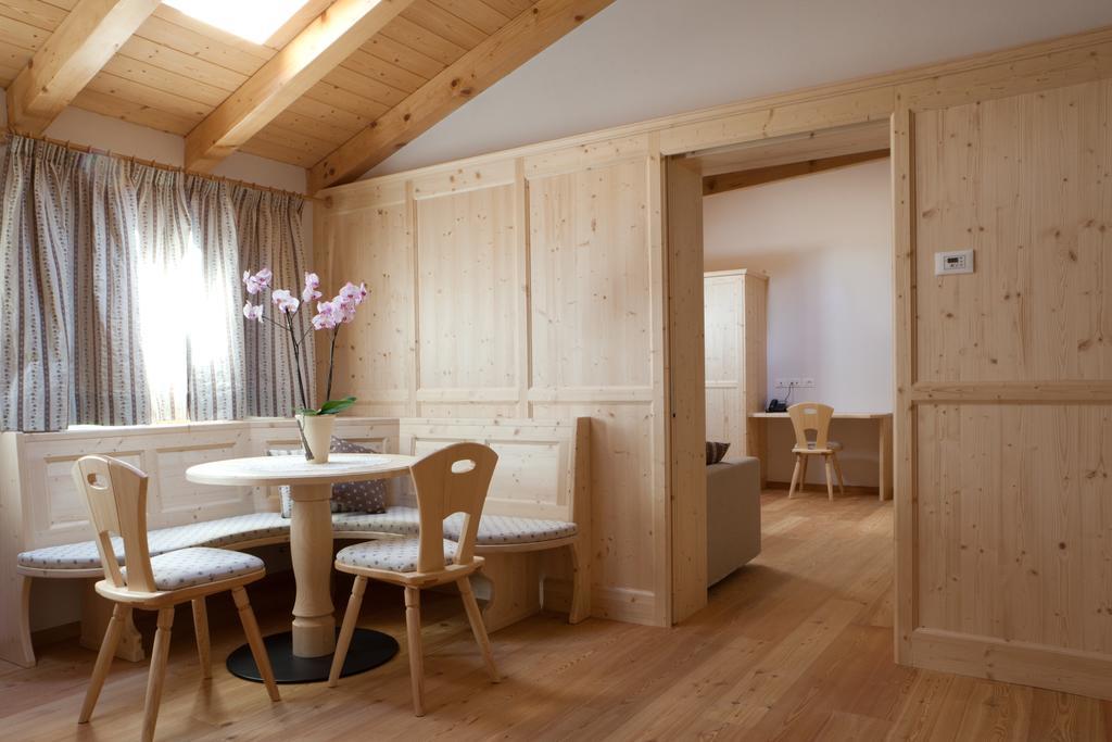 Coronata Haus Roncegno ภายนอก รูปภาพ
